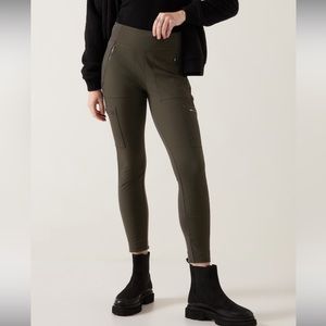 Athleta headland hybrid cargo tight